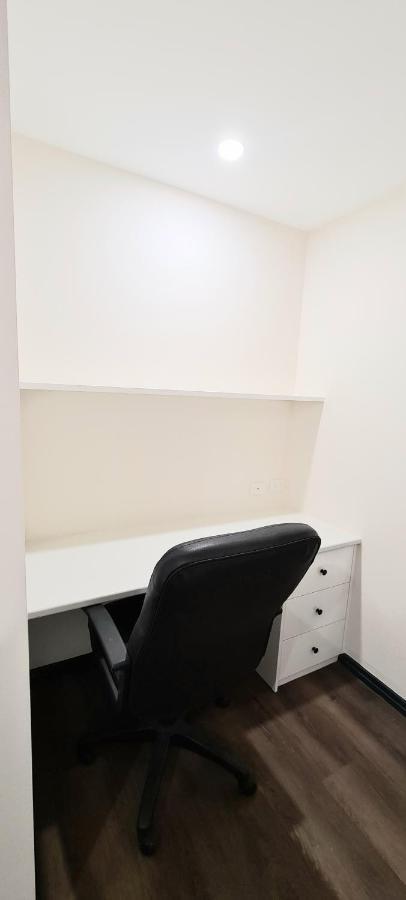 فندق Ramada By Wyndham Brisbane Windsor المظهر الخارجي الصورة