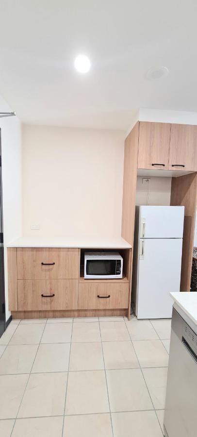 فندق Ramada By Wyndham Brisbane Windsor المظهر الخارجي الصورة