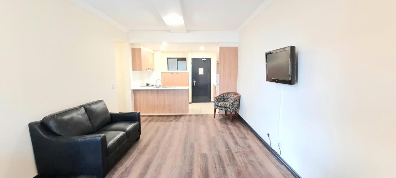 فندق Ramada By Wyndham Brisbane Windsor المظهر الخارجي الصورة