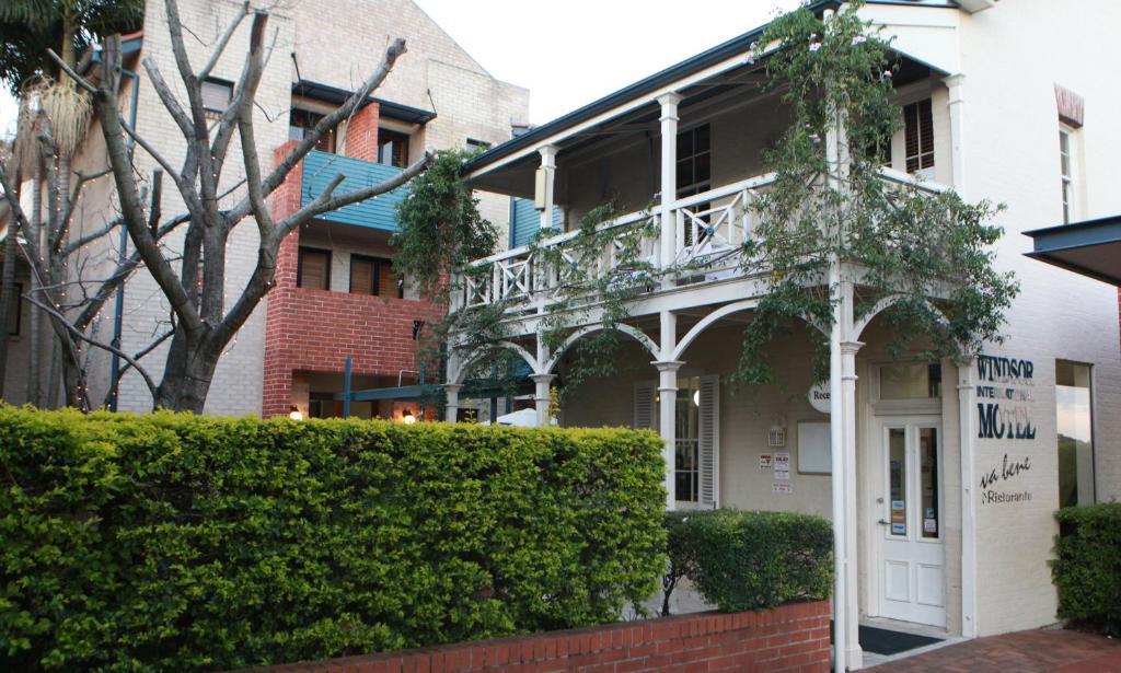فندق Ramada By Wyndham Brisbane Windsor المظهر الخارجي الصورة