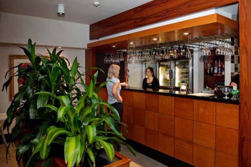 فندق Ramada By Wyndham Brisbane Windsor المظهر الخارجي الصورة