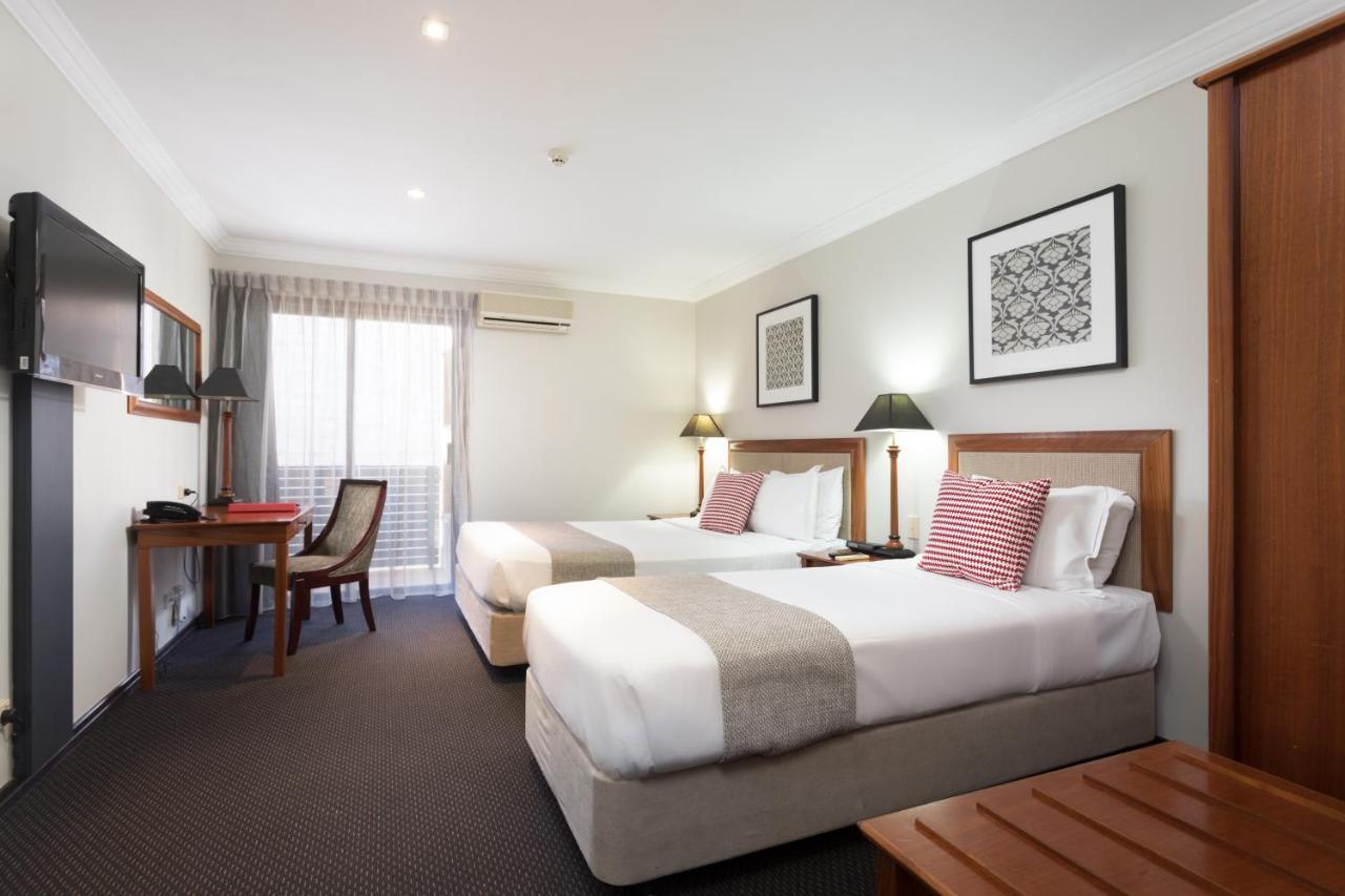 فندق Ramada By Wyndham Brisbane Windsor المظهر الخارجي الصورة