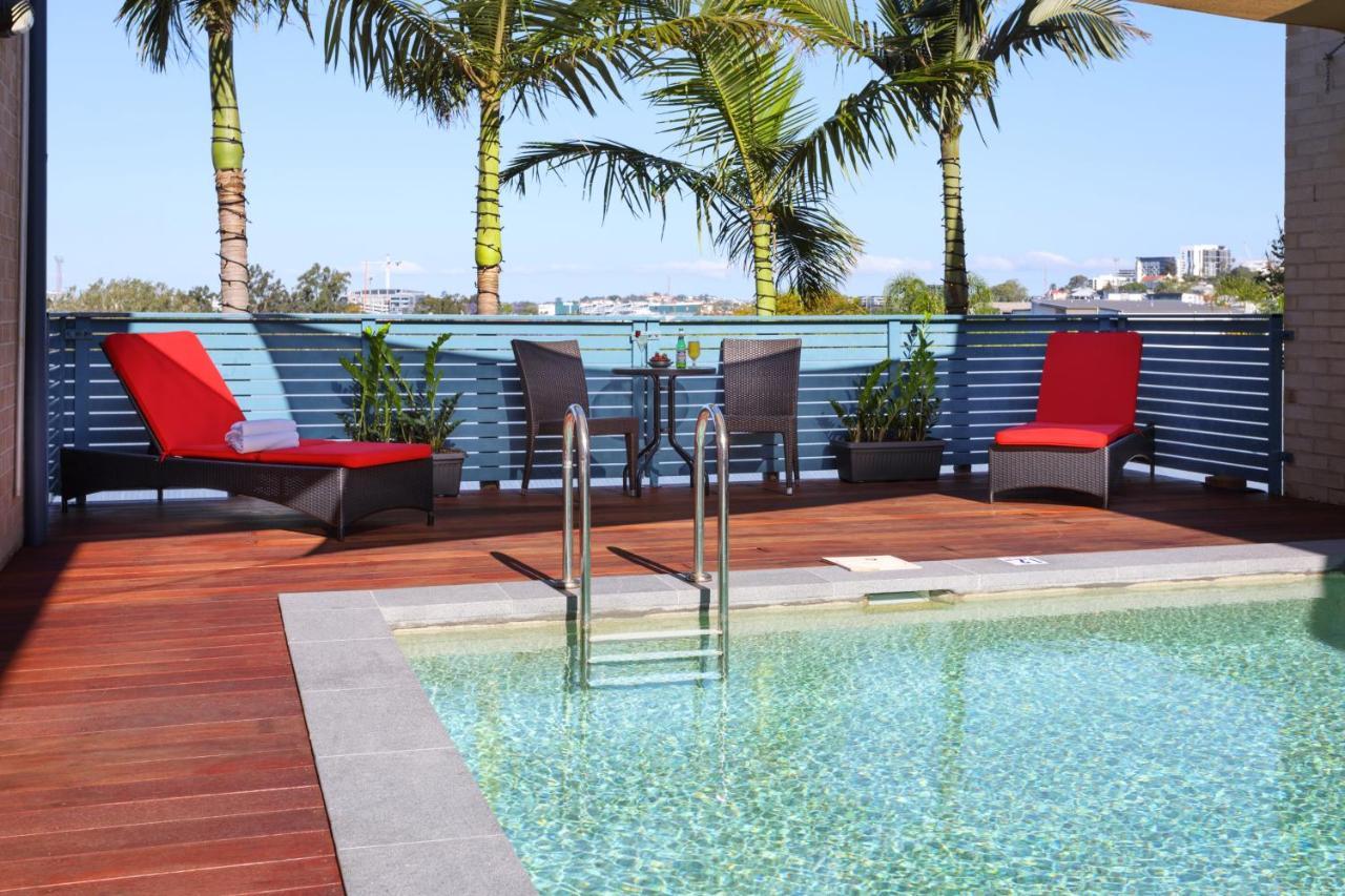 فندق Ramada By Wyndham Brisbane Windsor المظهر الخارجي الصورة